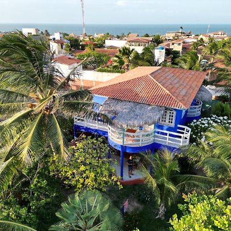 Villa Charming Blue House With Kitchen Parking And Garden Canoa Quebrada Esterno foto