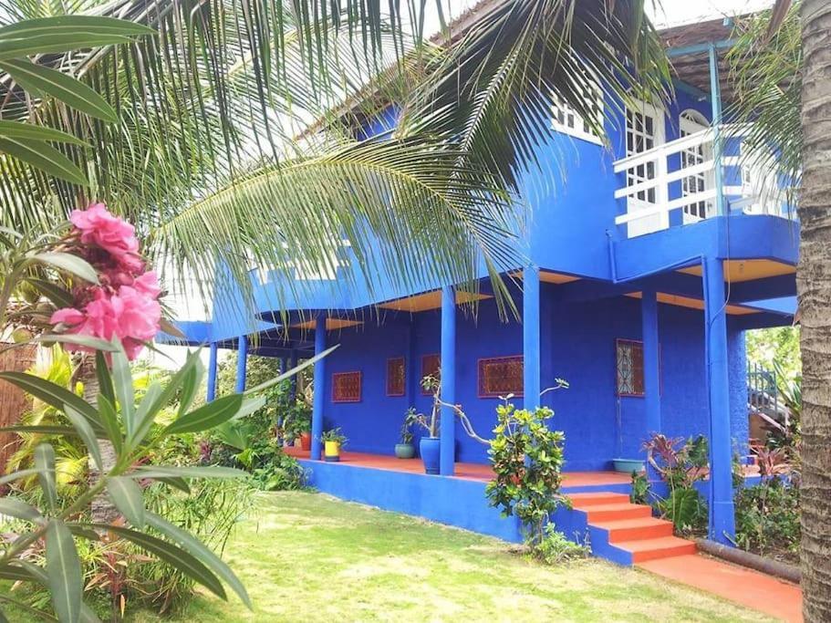 Villa Charming Blue House With Kitchen Parking And Garden Canoa Quebrada Esterno foto