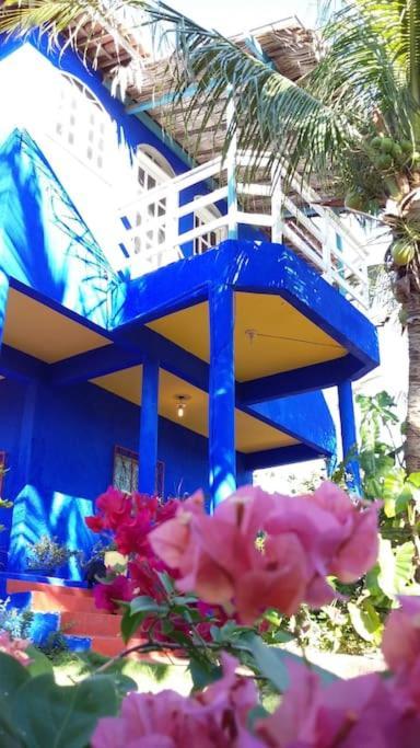 Villa Charming Blue House With Kitchen Parking And Garden Canoa Quebrada Esterno foto