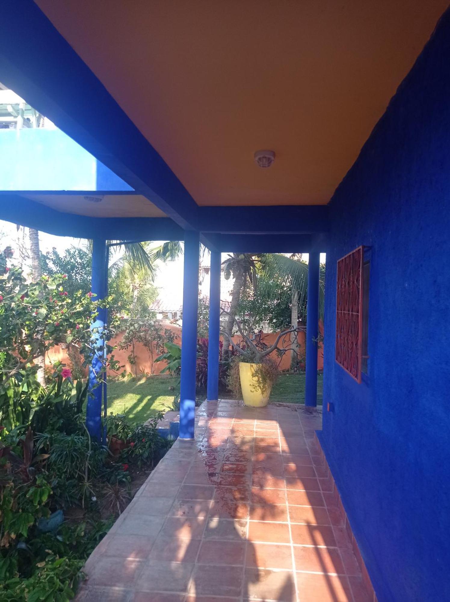Villa Charming Blue House With Kitchen Parking And Garden Canoa Quebrada Esterno foto