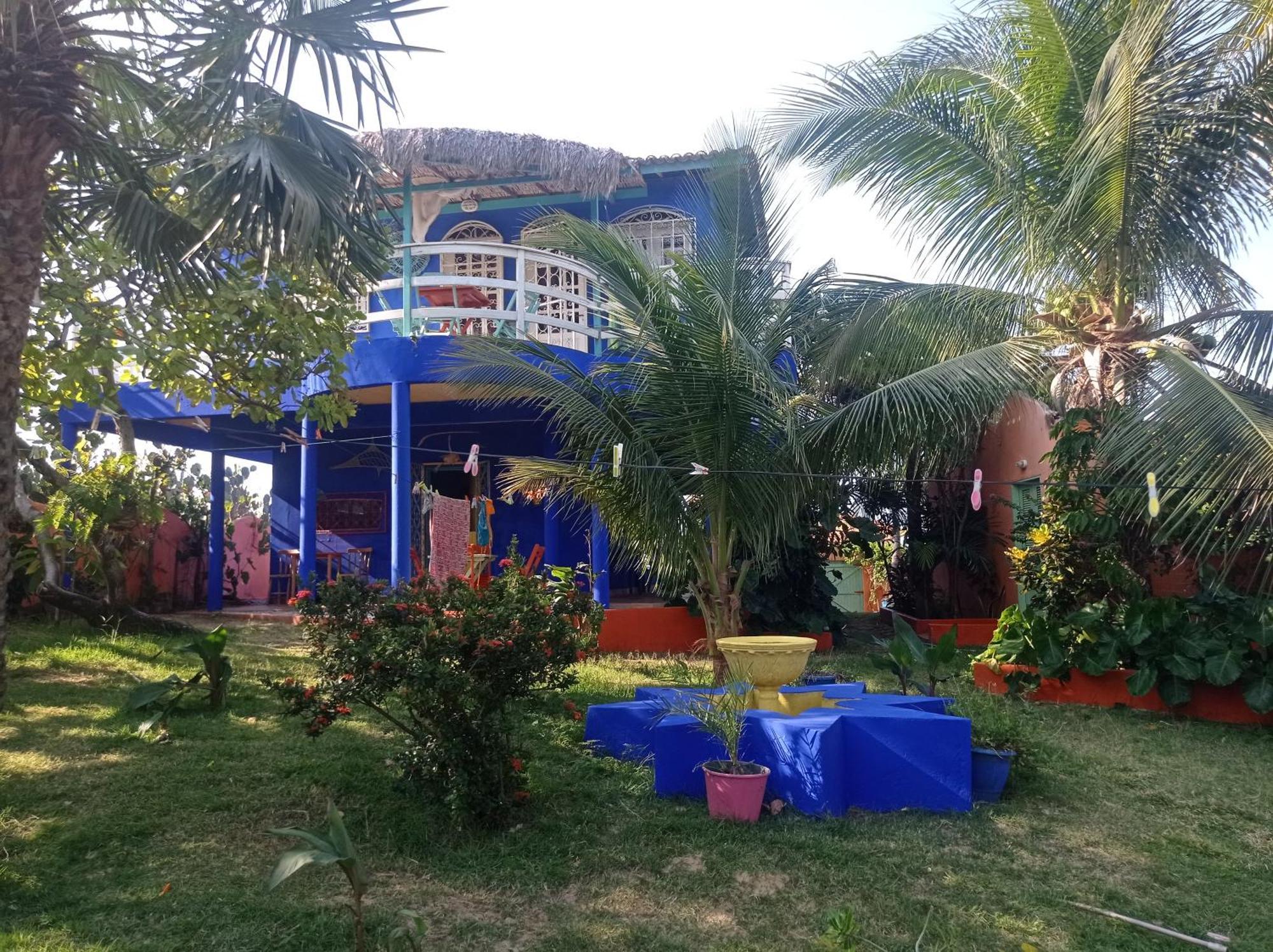 Villa Charming Blue House With Kitchen Parking And Garden Canoa Quebrada Esterno foto